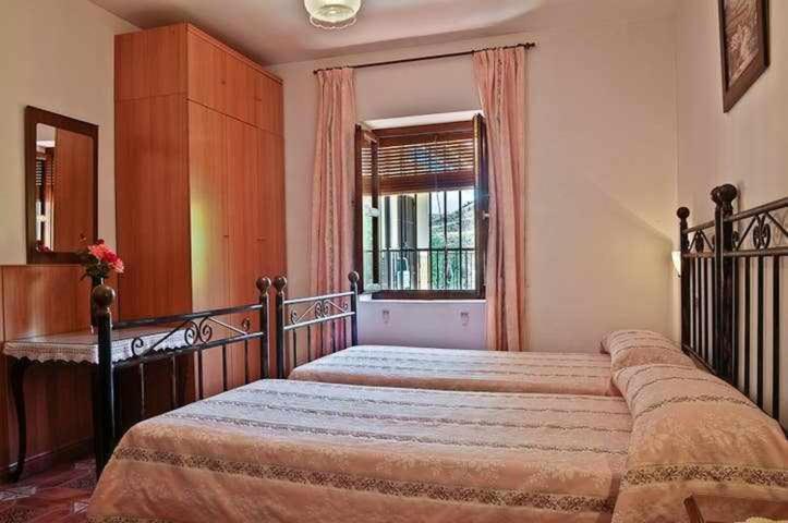 Casa Rural Las Huertas De Roque モナチル 部屋 写真